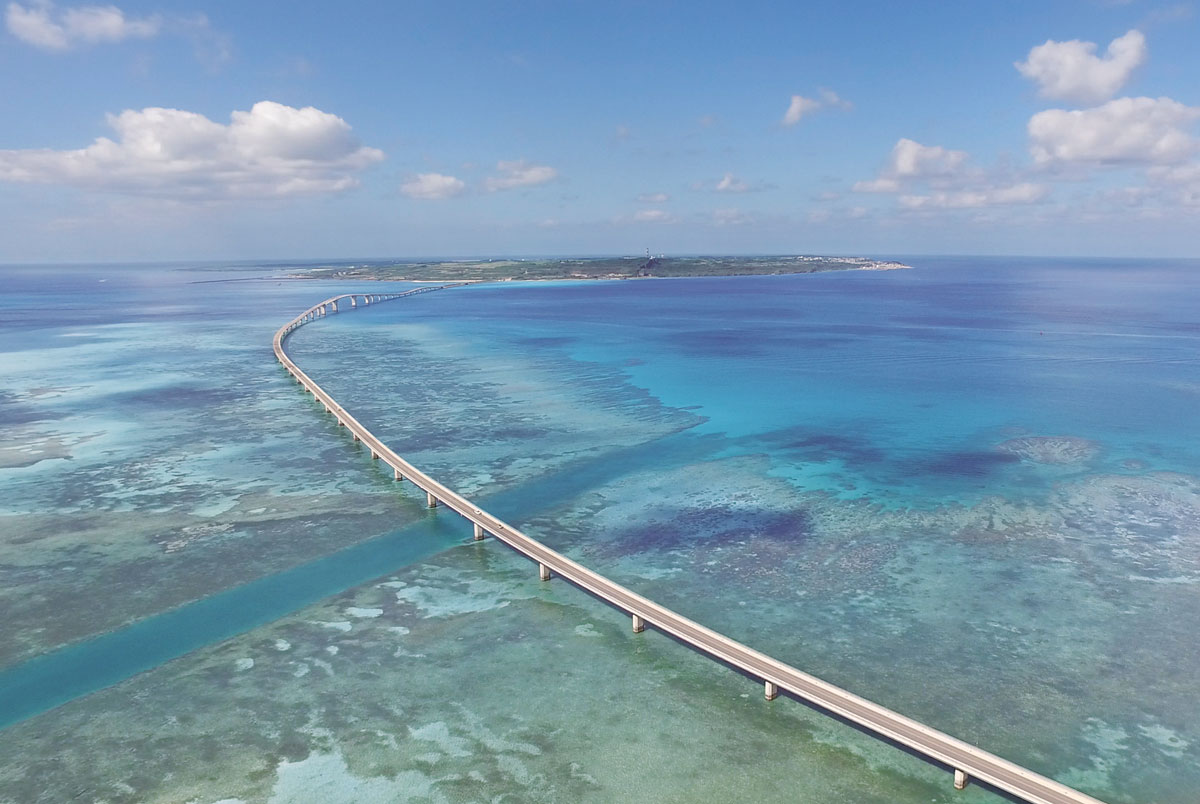 伊良部大橋